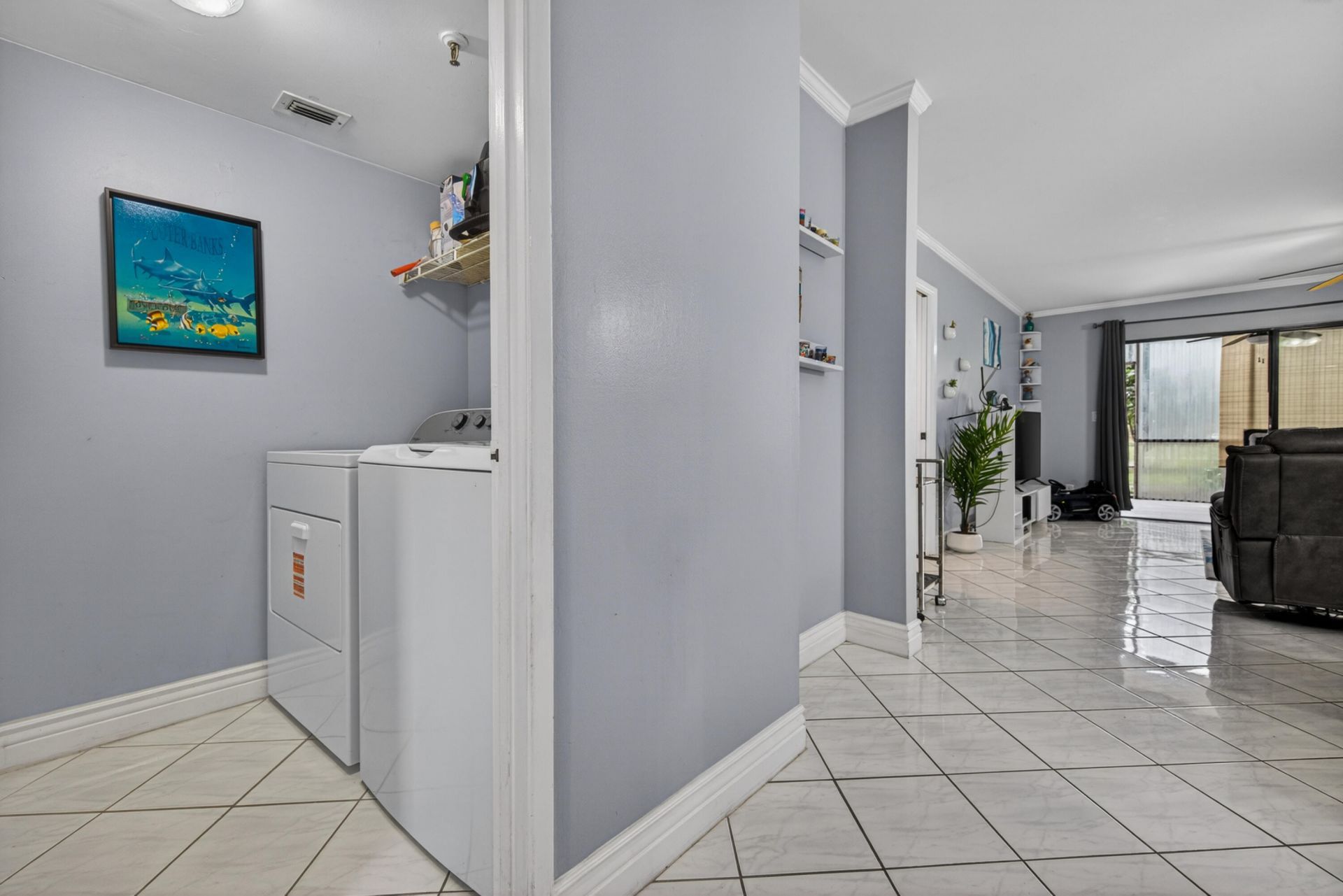 2200 S Cypress Bend Drive, Unit 101, Pompano Beach, FL 33069 Photo