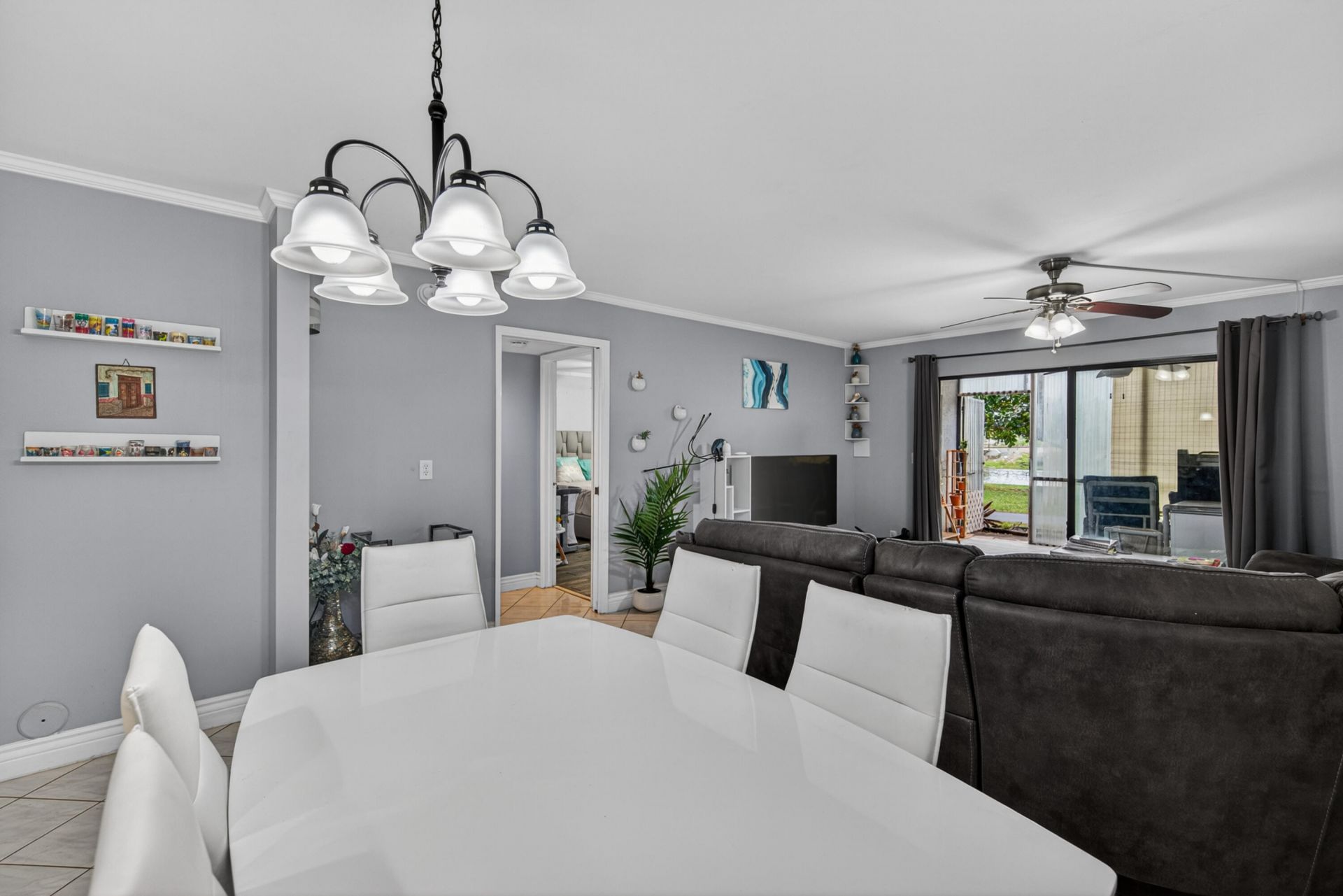 2200 S Cypress Bend Drive, Unit 101, Pompano Beach, FL 33069 Photo