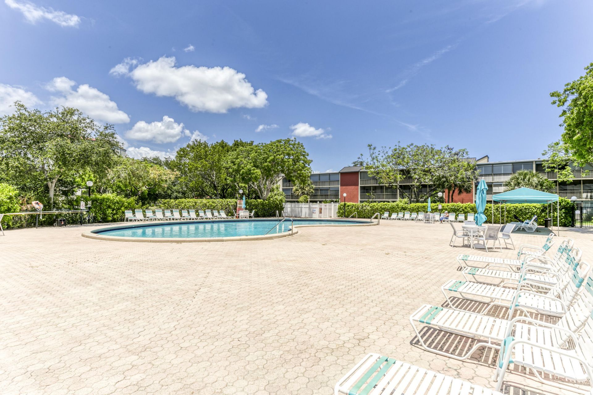 2200 S Cypress Bend Drive, Unit 101, Pompano Beach, FL 33069 Photo