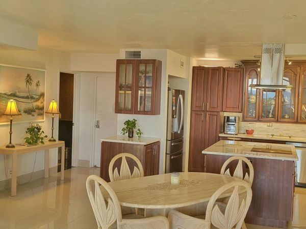 1147 Hillsboro Mile, Unit 1006, Hillsboro Beach, FL 33062
