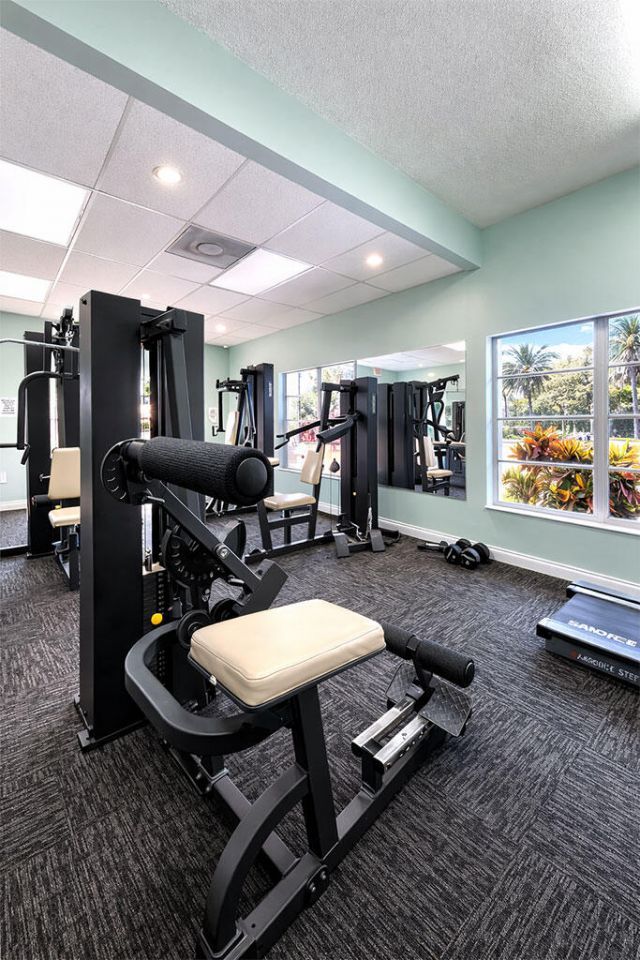 711 N Pine Island Road, Unit 210, Plantation, FL 33324 Photo