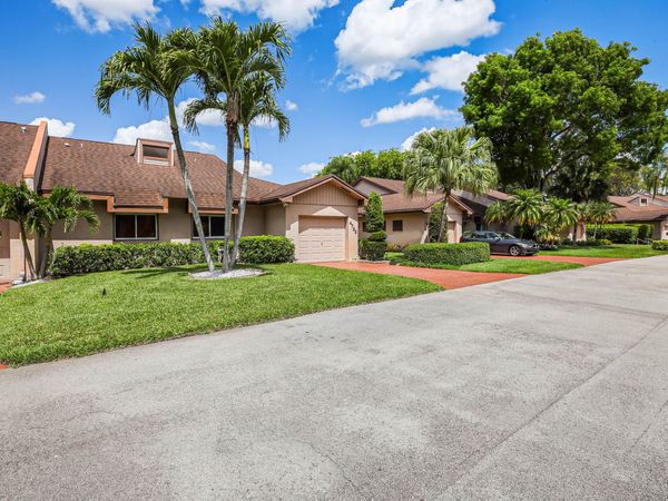 4733 S Fountains Dr S S, Lake Worth, FL 33467