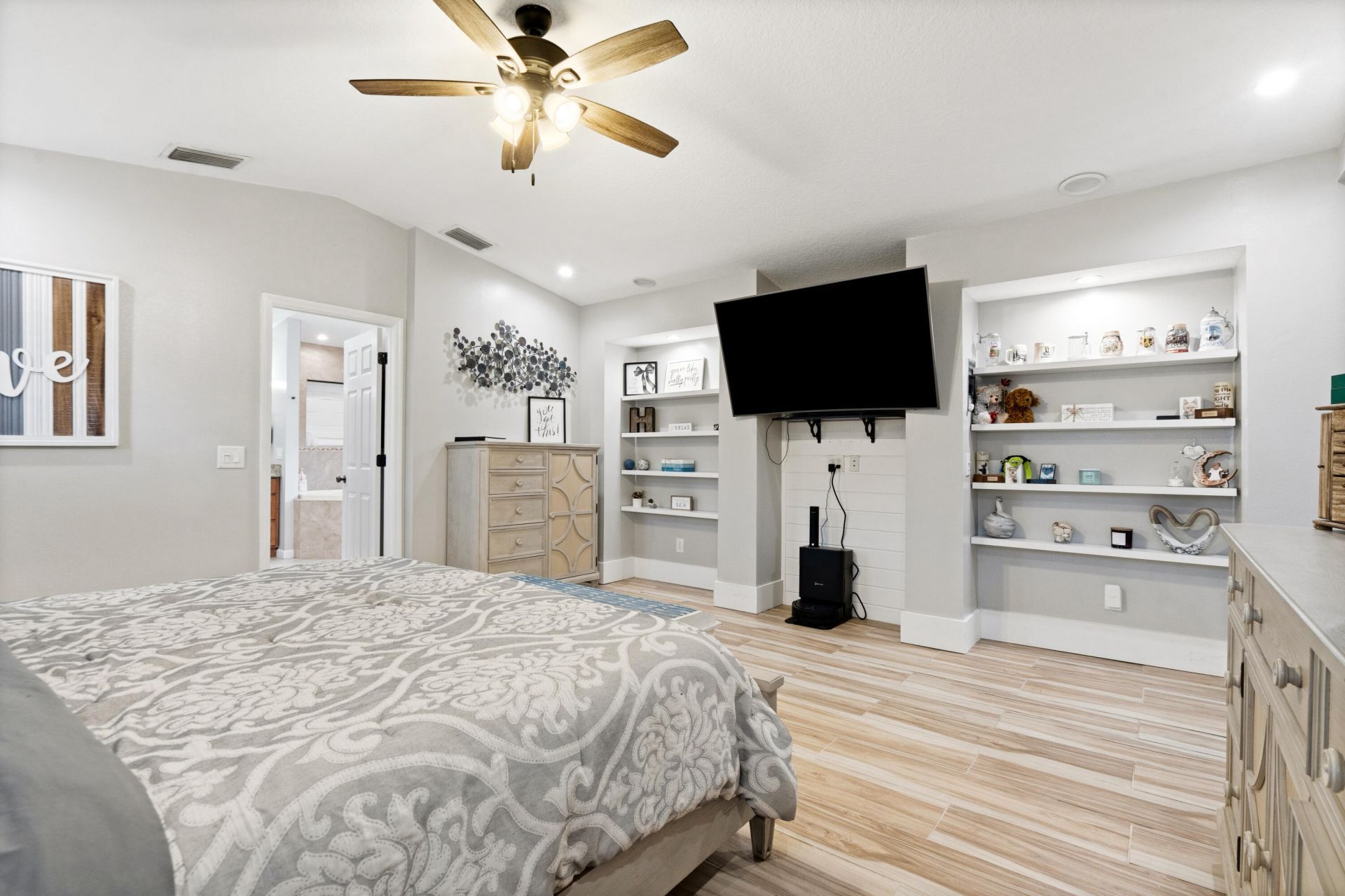 5588 SE Lamay Drive, Stuart, FL 34997 Photo