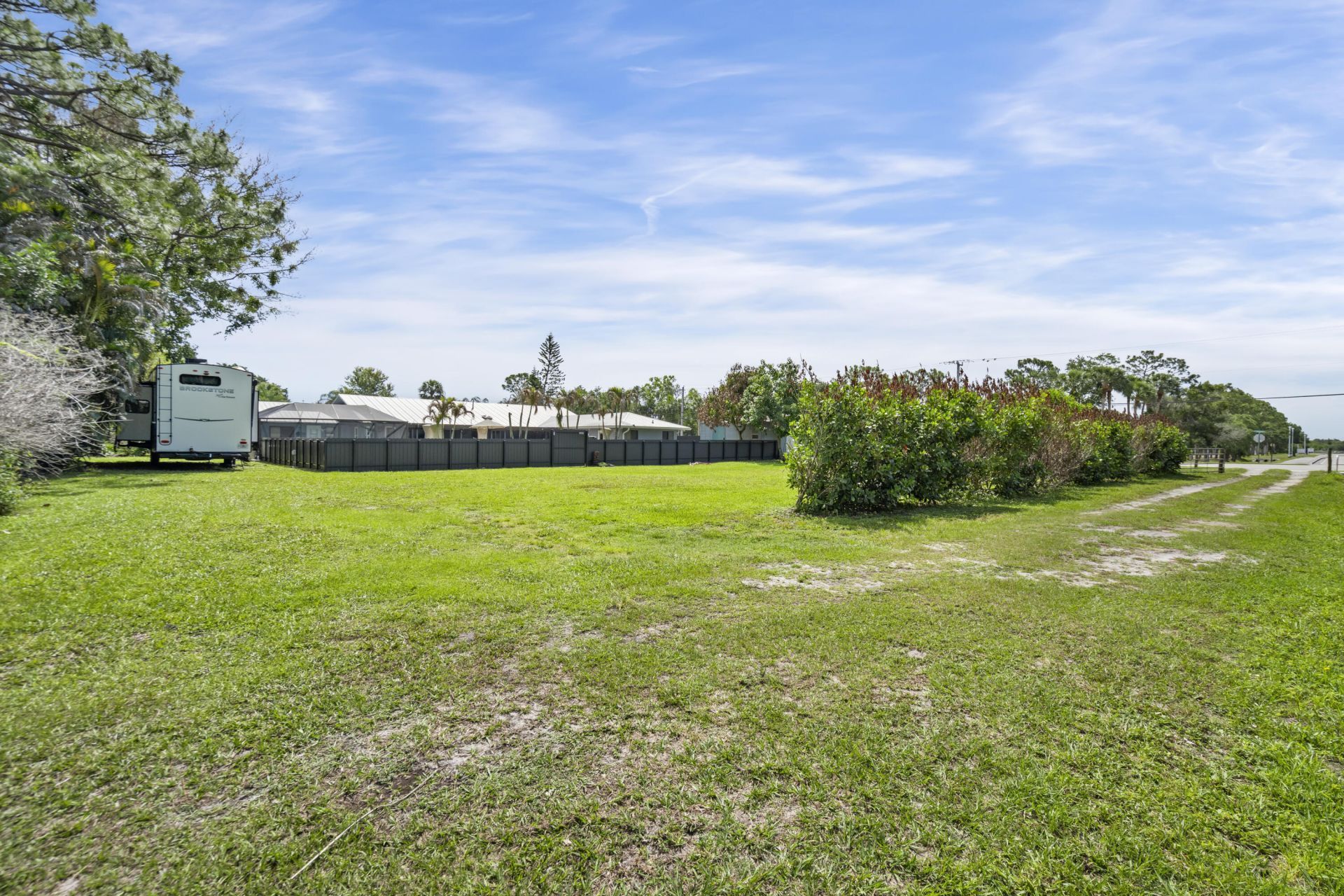 5588 SE Lamay Drive, Stuart, FL 34997 Photo