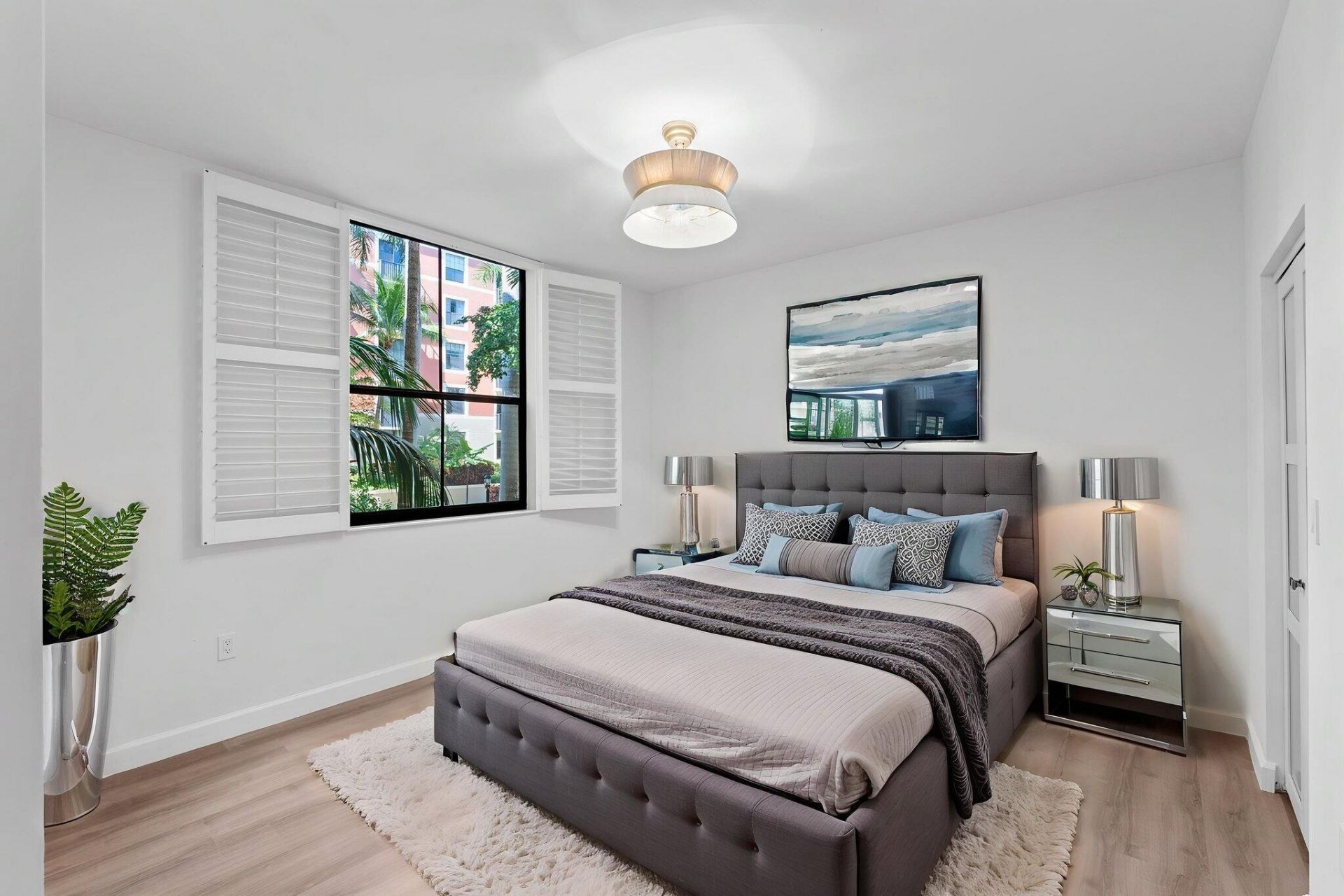 720 S Sapodilla Avenue, Unit 106, West Palm Beach, FL 33401 Photo