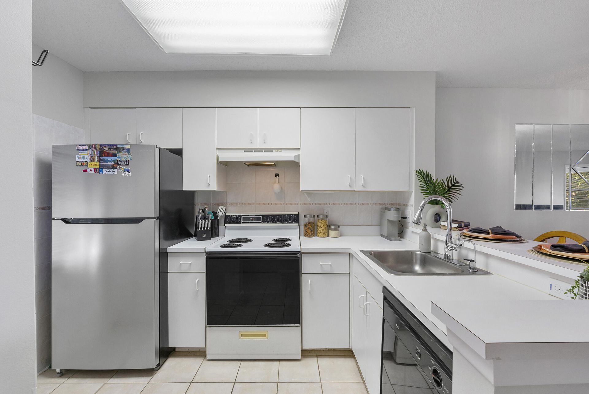 2236 N Cypress Bend Drive, Pompano Beach, FL 33069 Photo