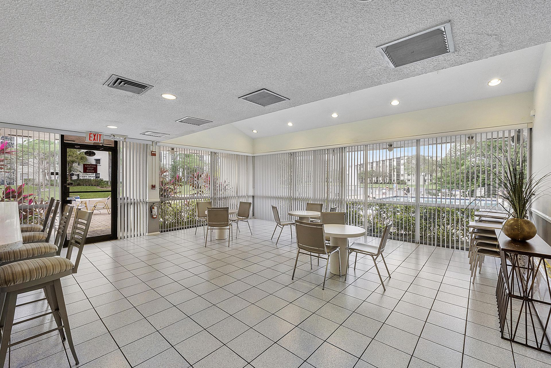 2236 N Cypress Bend Drive, Pompano Beach, FL 33069 Photo