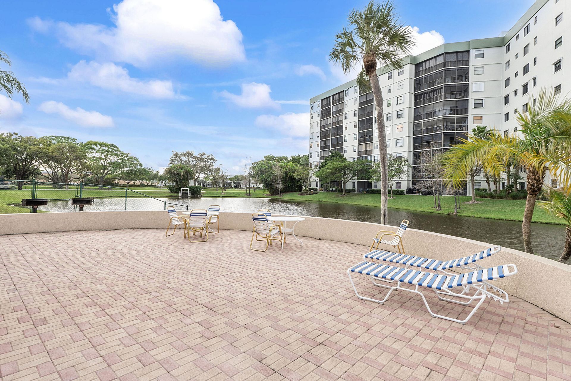 2236 N Cypress Bend Drive, Pompano Beach, FL 33069 Photo