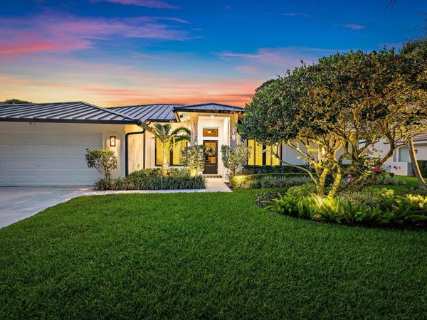 6685 Winding Lake Drive, Jupiter, FL 33458