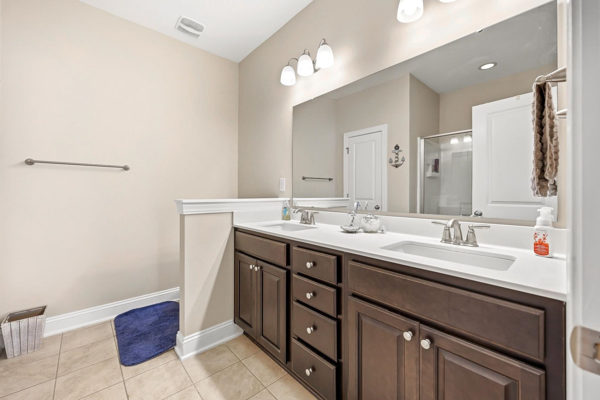 5440 Elba Way  Photo 24