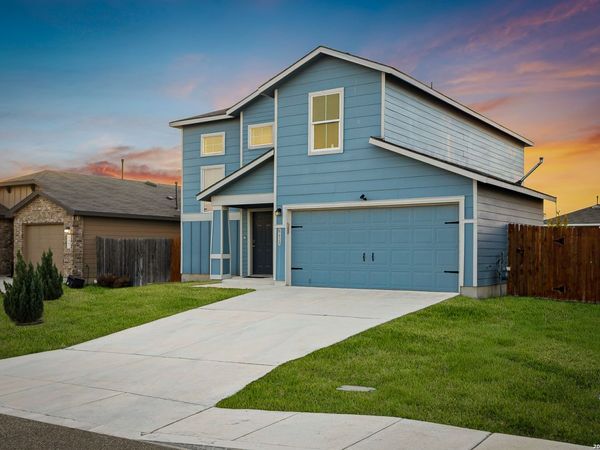 6439 Legato Curve, San Antonio, TX 78252