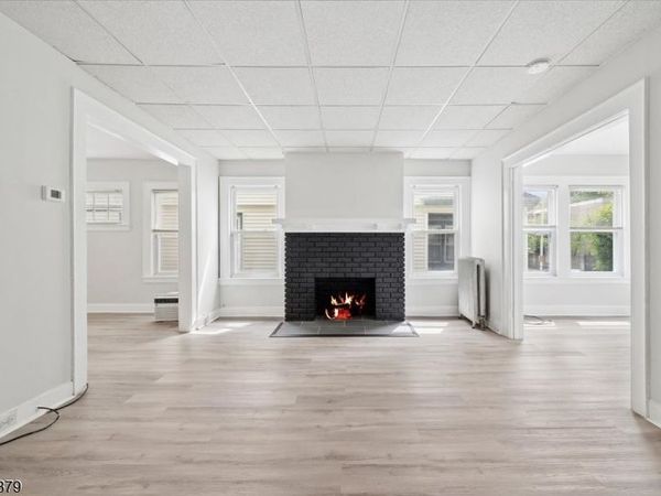 204 4Th Ave, Unit 1, East Orange, NJ 07017