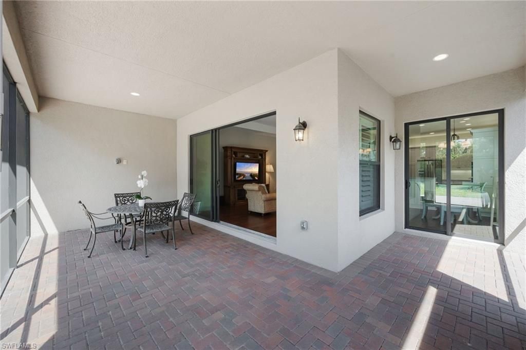 13736 Luna Dr, Naples, FL 34109 Photo