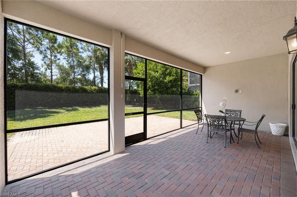 13736 Luna Dr, Naples, FL 34109 Photo