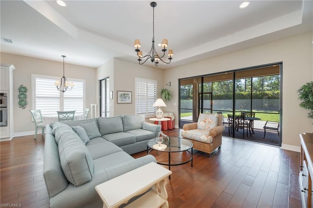 13736 Luna Dr, Naples, FL 34109 Photo