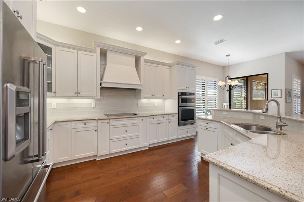 13736 Luna Dr, Naples, FL 34109 Photo