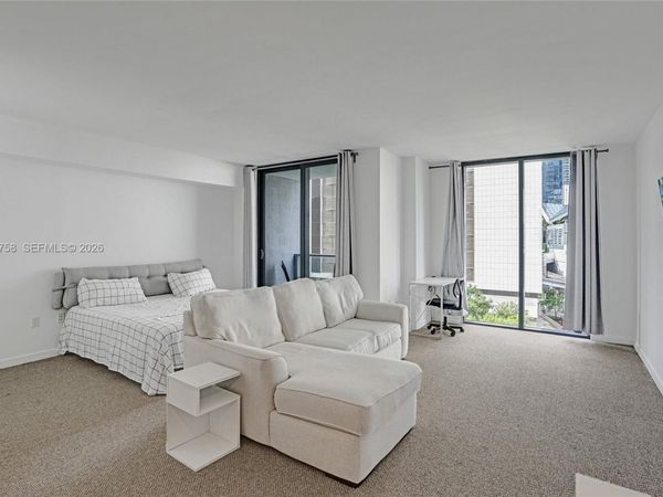 31 SE 6th St , Unit 805, Miami, FL 33131