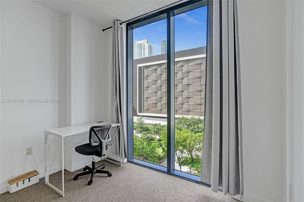 31 SE 6th St , Unit 805, Miami, FL 33131 Photo