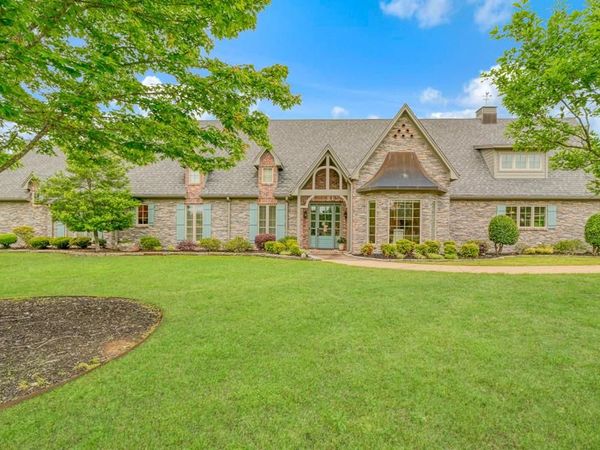 3116 Stillhouse Road, Paris, TX 75462