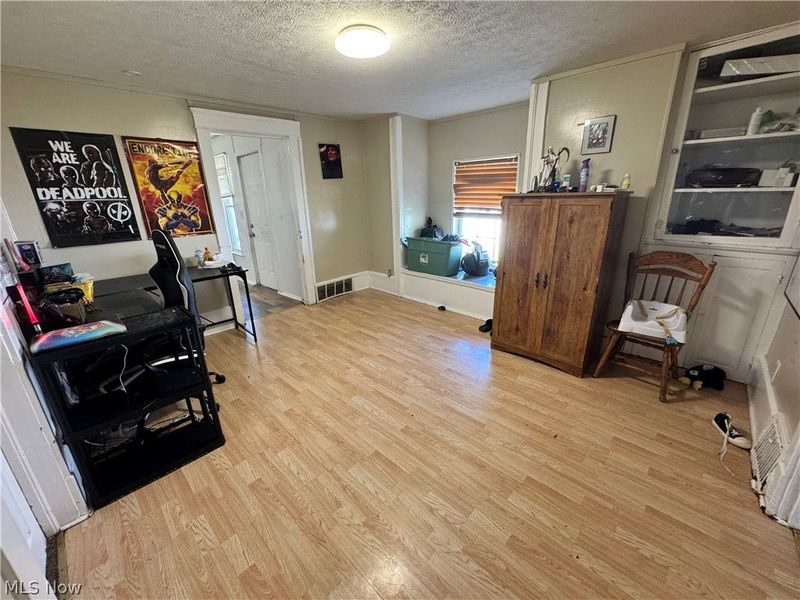 622 W 24th Street, Lorain, OH 44052 Photo 8