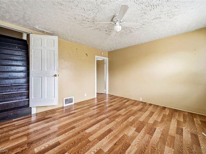 7610 Spafford Road, Cleveland, OH 44105 Photo 10