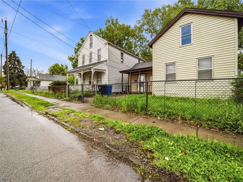 7610 Spafford Road, Cleveland, OH 44105 Photo 28