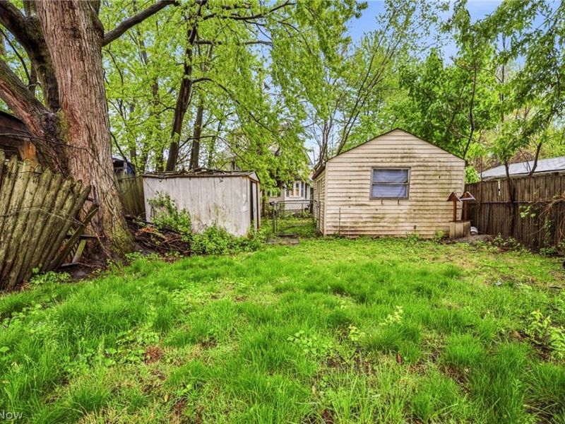7610 Spafford Road, Cleveland, OH 44105 Photo 32