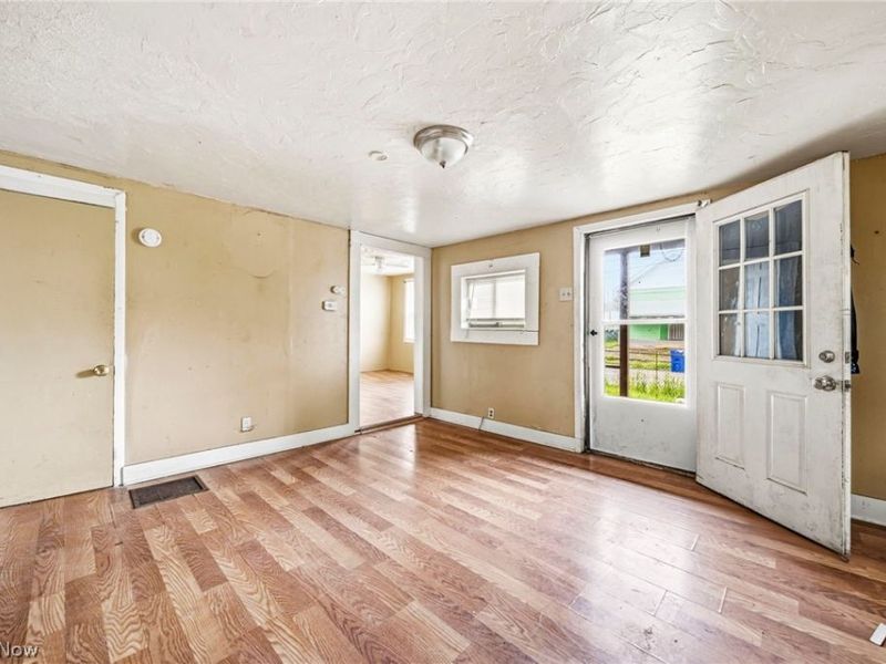 7610 Spafford Road, Cleveland, OH 44105 Photo 7