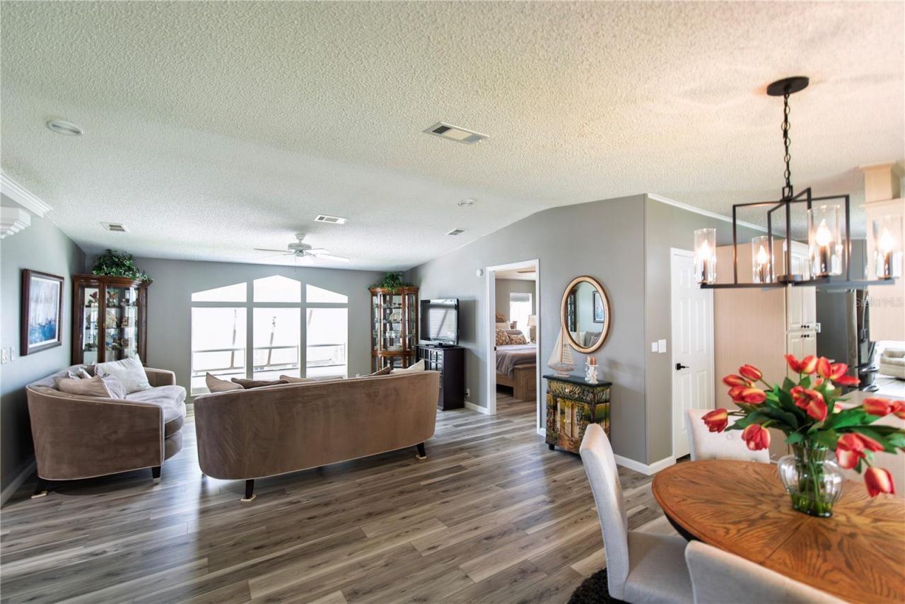 44 Windmill Boulevard, Punta Gorda, FL 33950 Photo