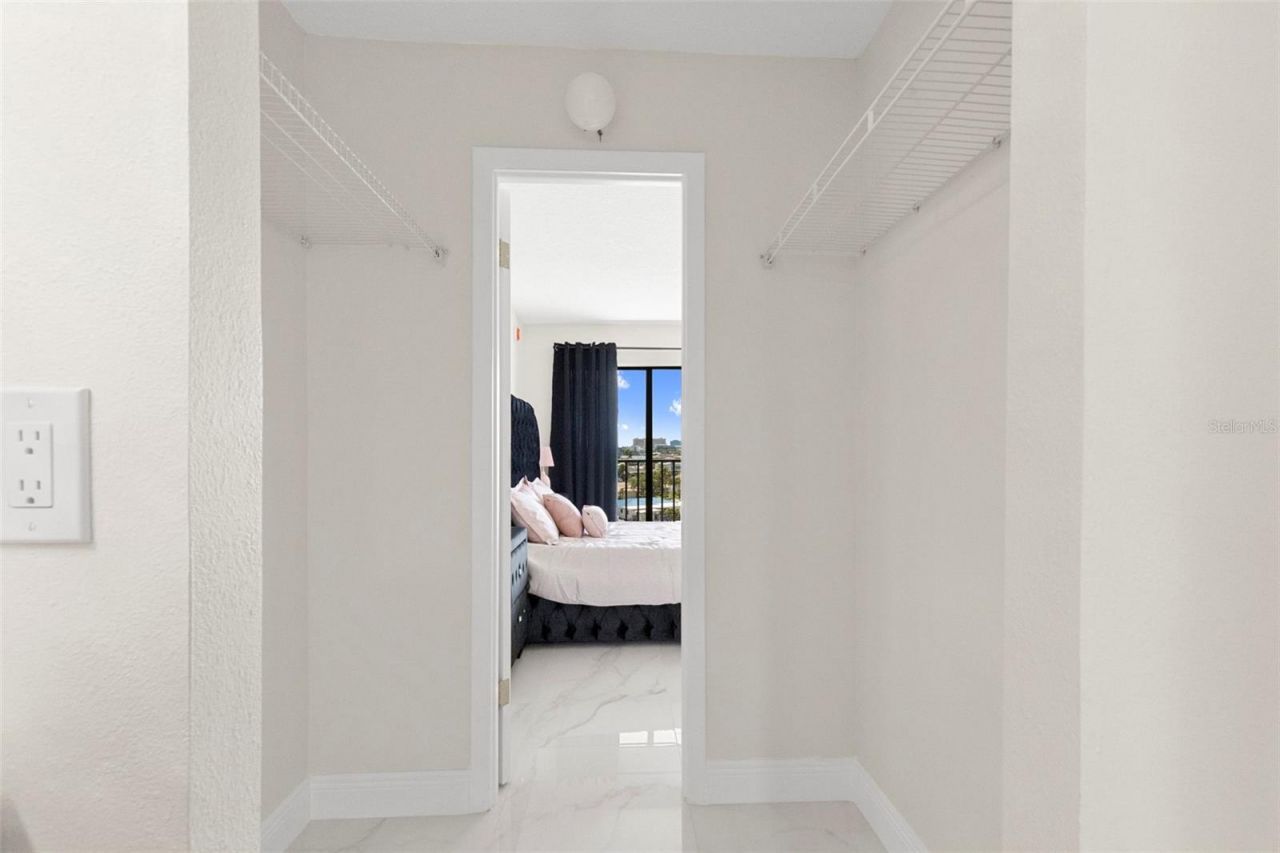 51 Island Way, Unit 608, Clearwater Beach, FL 33767 Photo