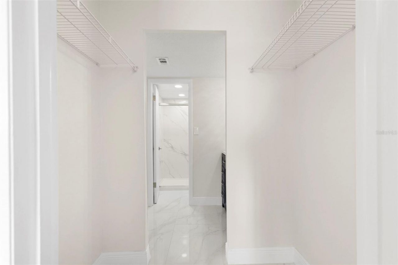 51 Island Way, Unit 608, Clearwater Beach, FL 33767 Photo
