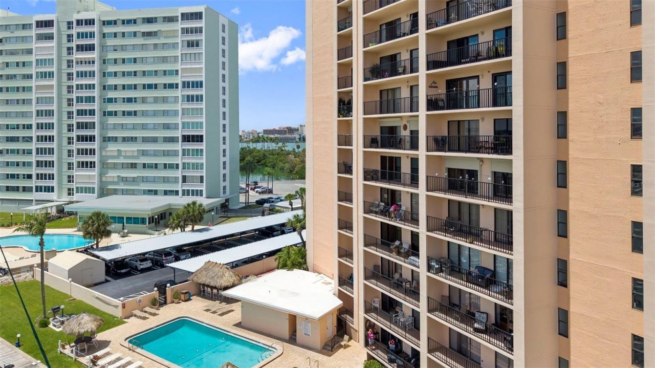 51 Island Way, Unit 608, Clearwater Beach, FL 33767 Photo