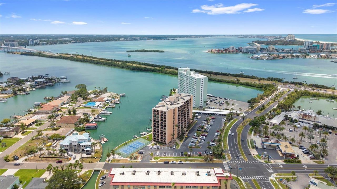 51 Island Way, Unit 608, Clearwater Beach, FL 33767 Photo