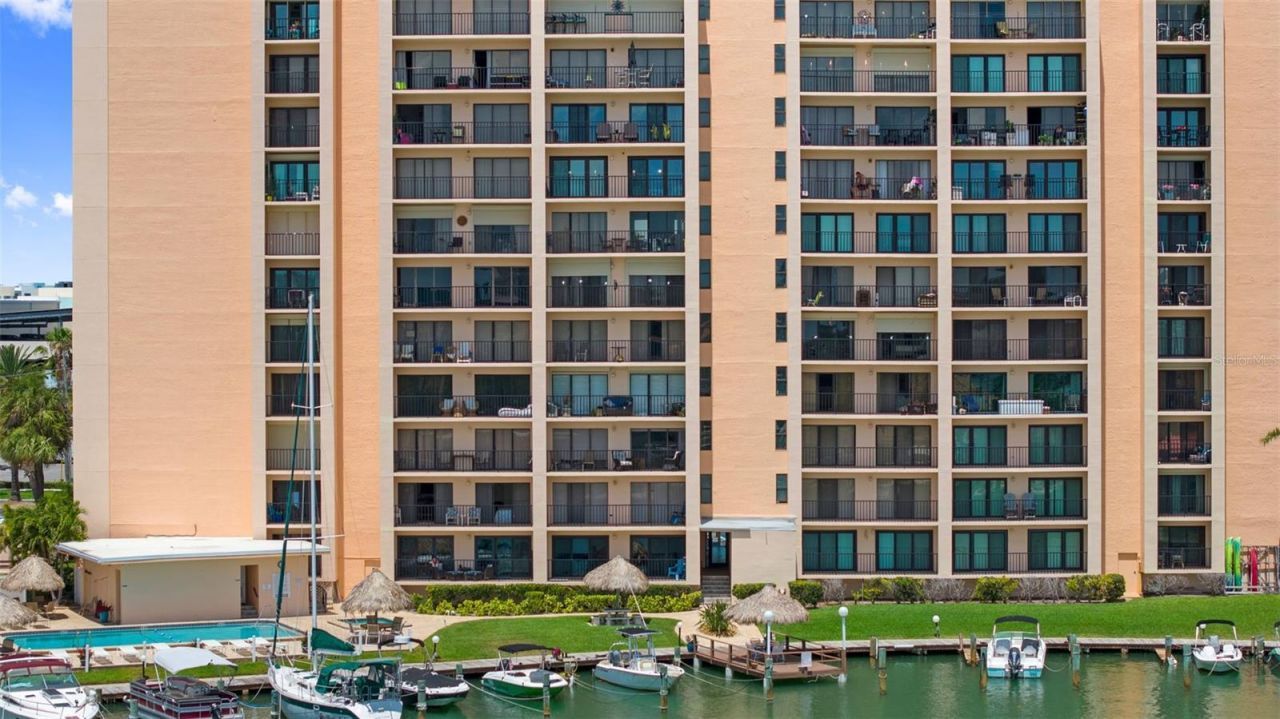 51 Island Way, Unit 608, Clearwater Beach, FL 33767 Photo