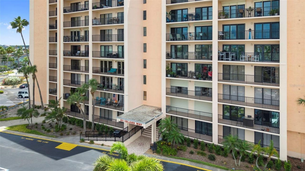 51 Island Way, Unit 608, Clearwater Beach, FL 33767 Photo