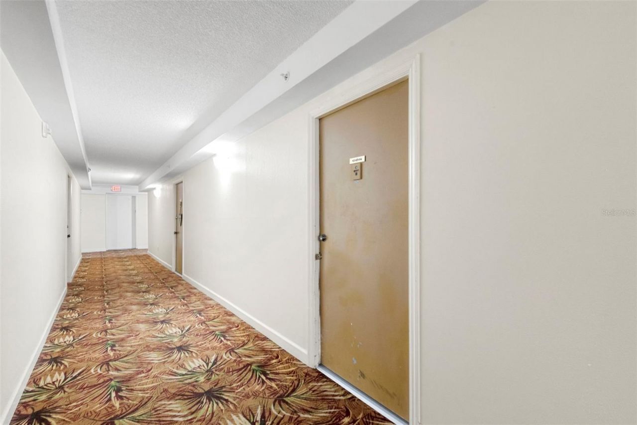 51 Island Way, Unit 608, Clearwater Beach, FL 33767 Photo