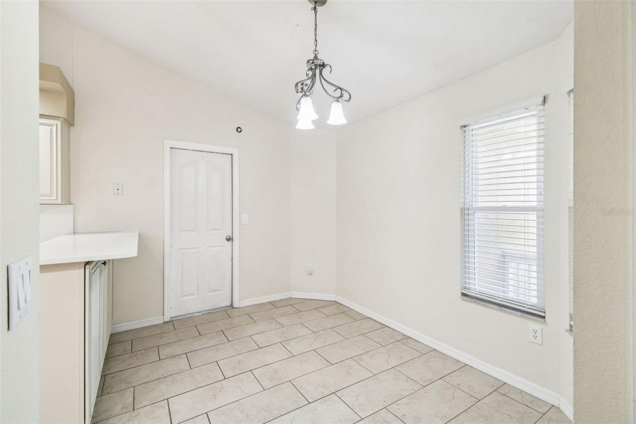 7021 Oregon Chickadee Road, Weeki Wachee, FL 34613 Photo