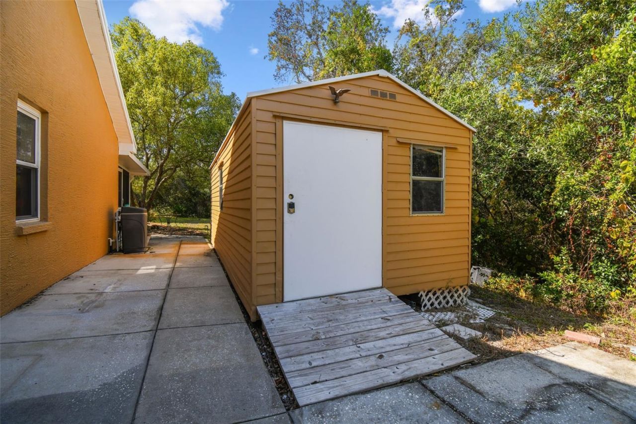 7021 Oregon Chickadee Road, Weeki Wachee, FL 34613 Photo