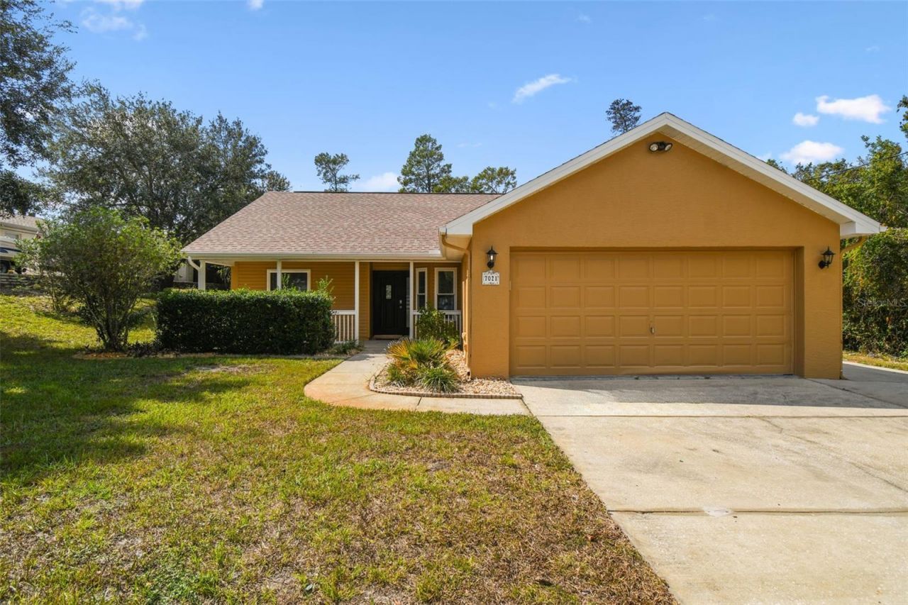 7021 Oregon Chickadee Road, Weeki Wachee, FL 34613 Photo