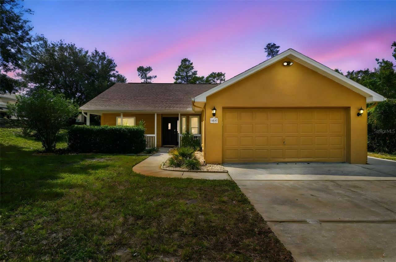 7021 Oregon Chickadee Road, Weeki Wachee, FL 34613 Photo