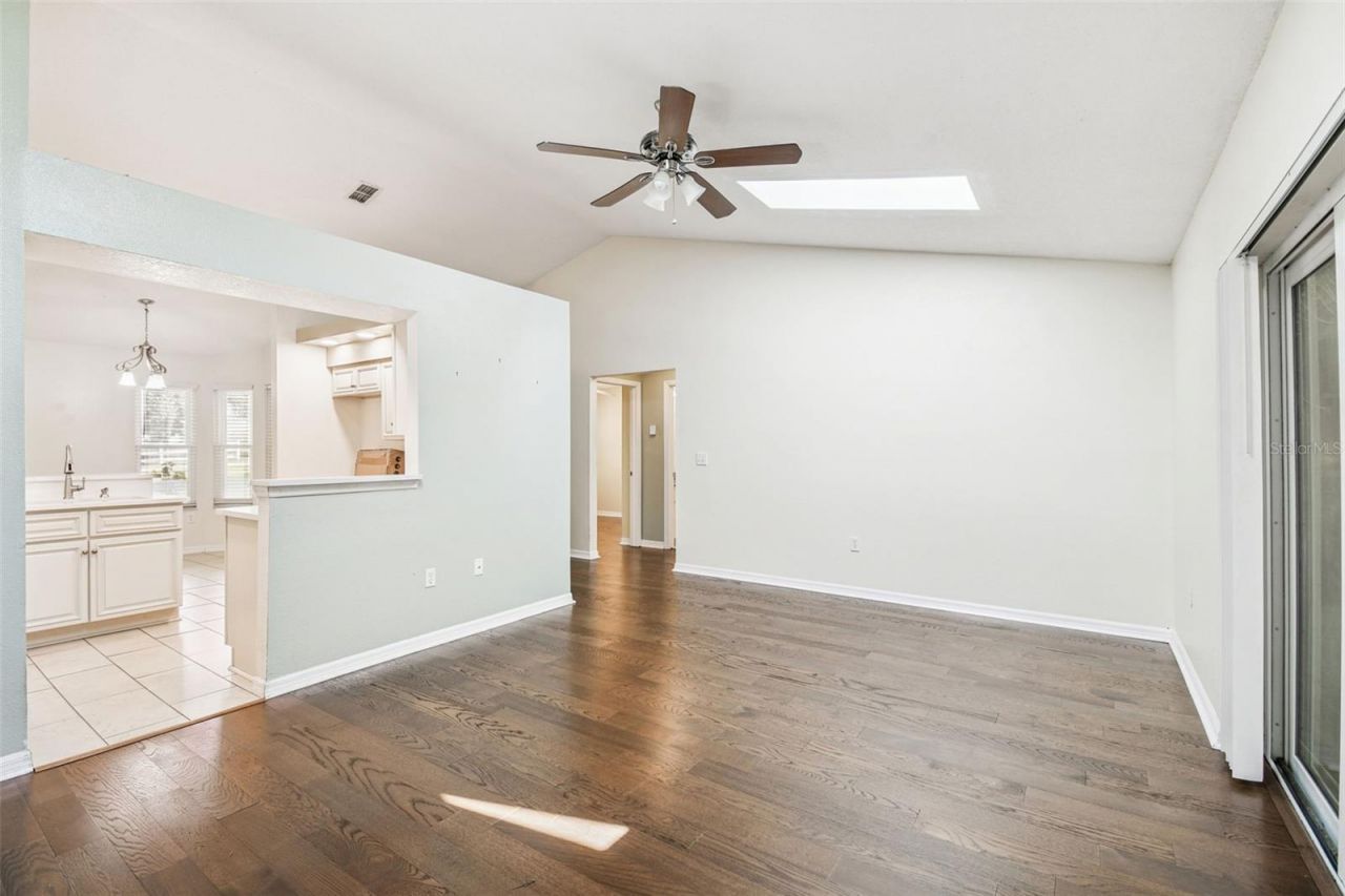 7021 Oregon Chickadee Road, Weeki Wachee, FL 34613 Photo