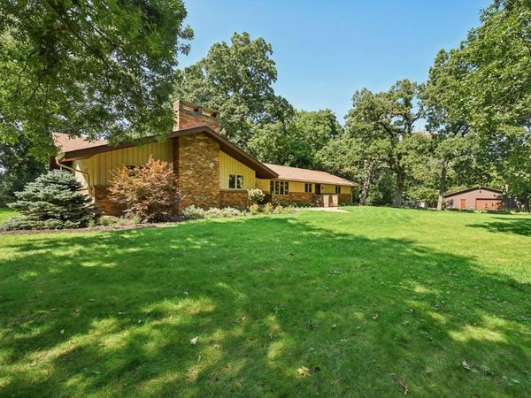 2312 Murray Road , Woodstock, IL 60098