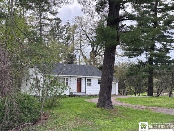 6073 Old Route 17, Dewittville, NY 14728