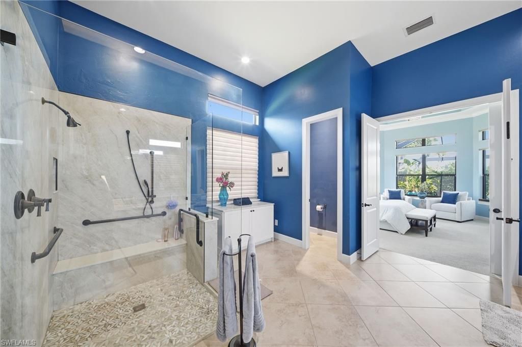 8816 Savona Ct, Naples, FL 34119 Photo