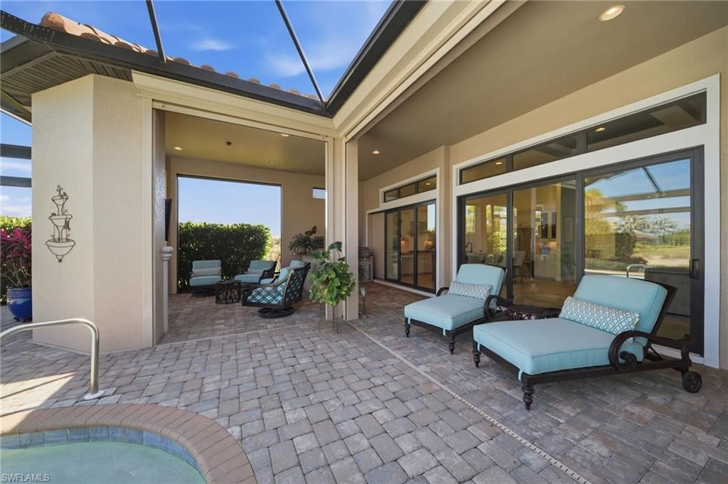 8816 Savona Ct, Naples, FL 34119 Photo