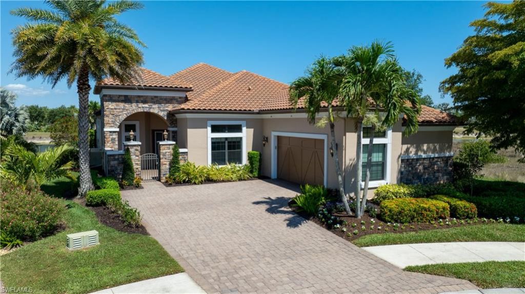 8816 Savona Ct, Naples, FL 34119 Photo