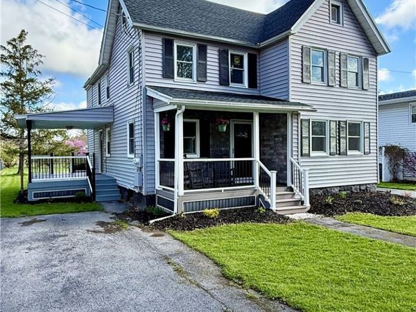 15 HOCKEBORNE , Auburn, NY 13021