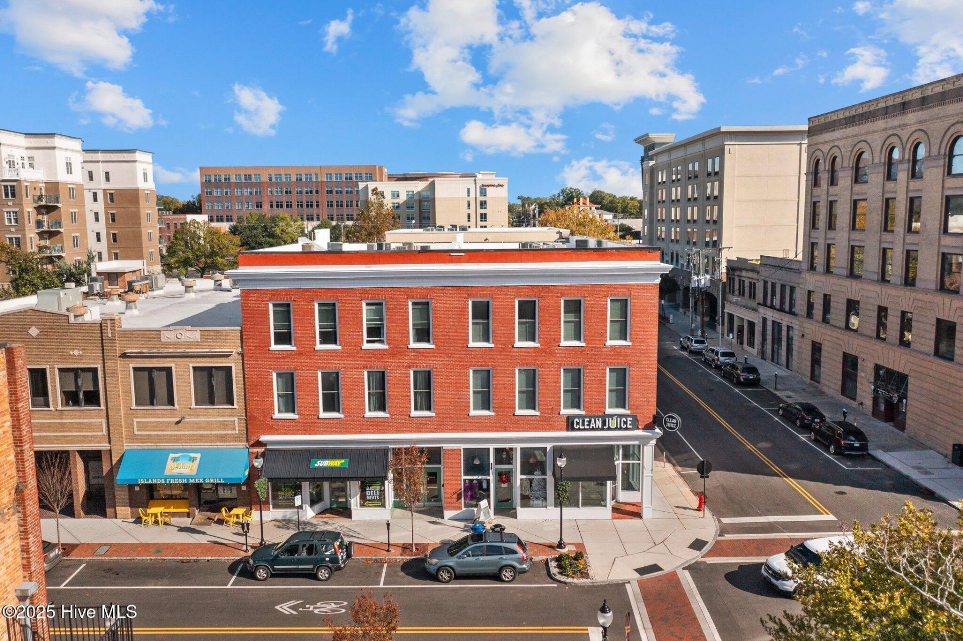 304 N Front Street, Unit Apt J, Wilmington, NC 28401 Main Photo