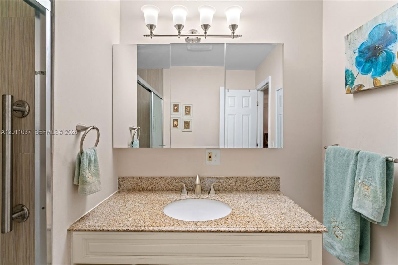 8887 Bella Vista Dr, Unit 8887, Boca Raton, FL 33433 Photo