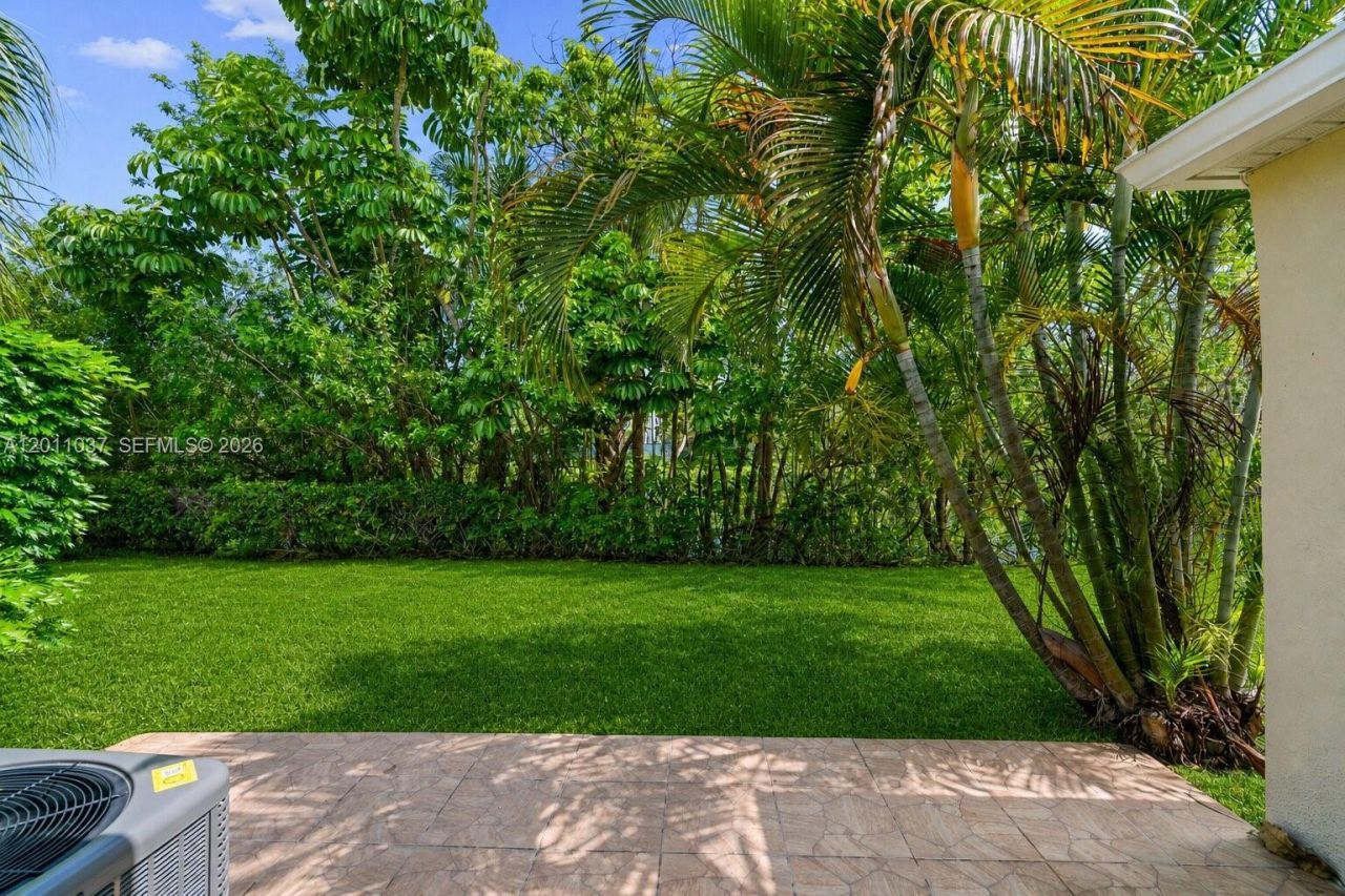 8887 Bella Vista Dr, Unit 8887, Boca Raton, FL 33433 Photo